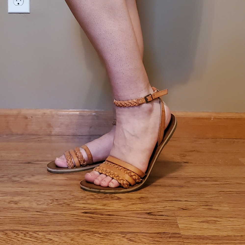 Billabong leather sandals